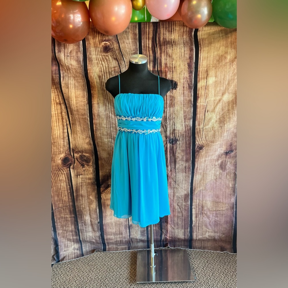 Blue spaghetti strapped beaded formal prom dress size Medium Dollar